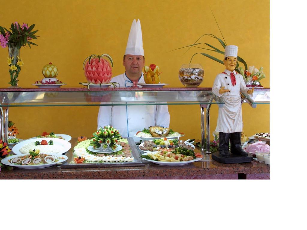 Ares Hotel มาห์มุตลาร์ ภายนอก รูปภาพ