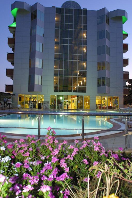 Ares Hotel มาห์มุตลาร์ ภายนอก รูปภาพ