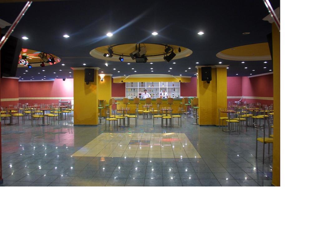 Ares Hotel มาห์มุตลาร์ ภายนอก รูปภาพ